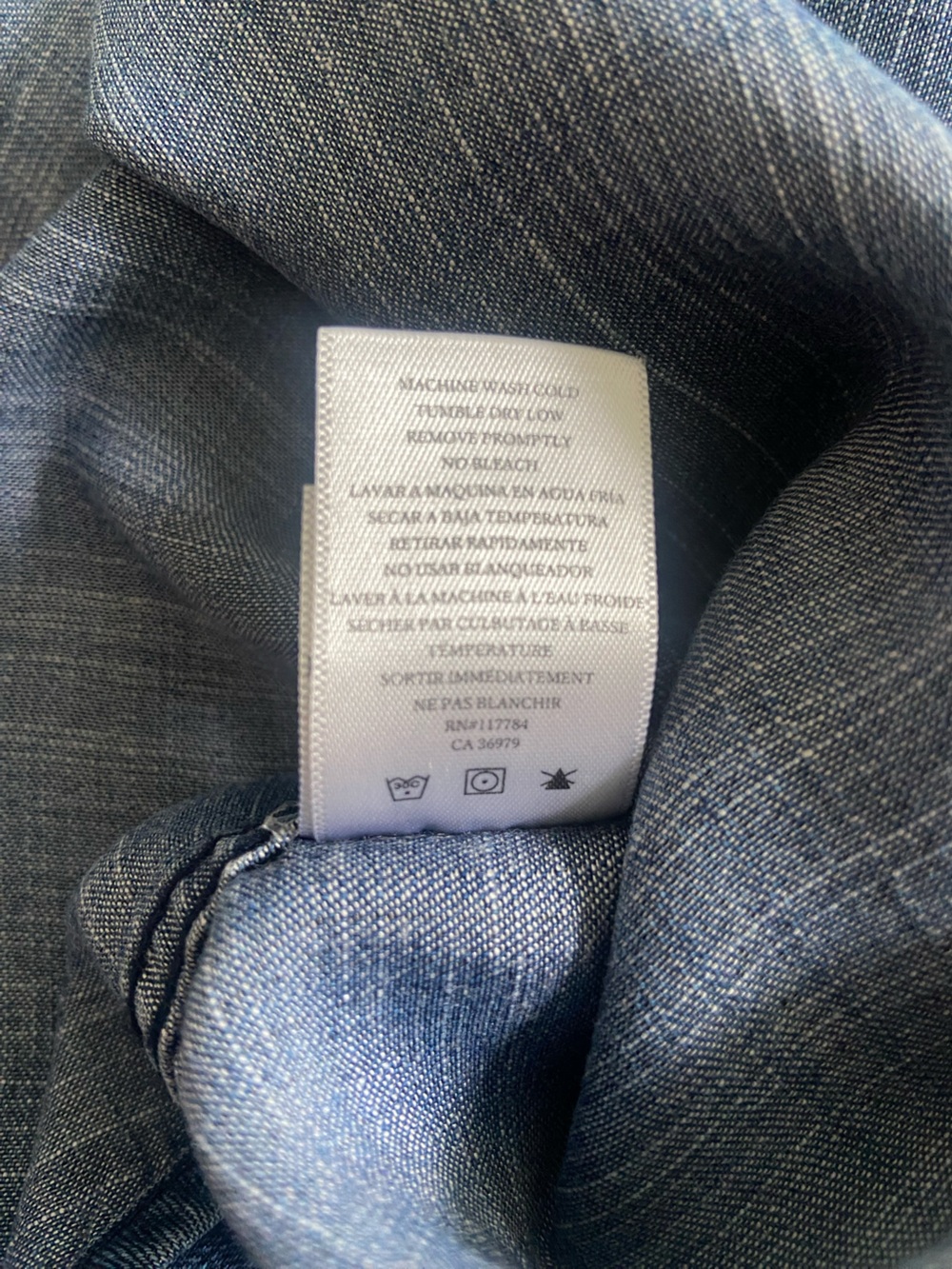 RAILS Rosalee Tencel Tie Neck Shirt Medium Dark Wash Chambray Blouse - Picture 7 of 9